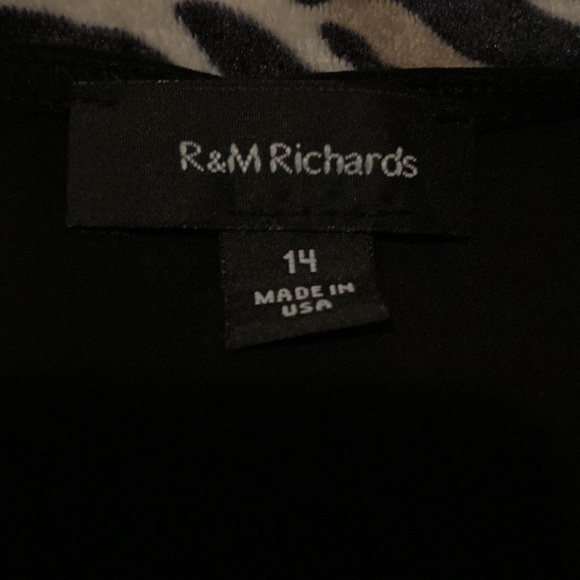 R & M Richards - Picture 3 of 9